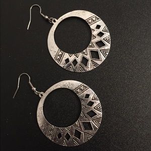 🦋 Silver & Black Tribal Dangle Earrings
